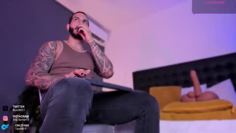 Teo Ferrer online show from 10.12.25