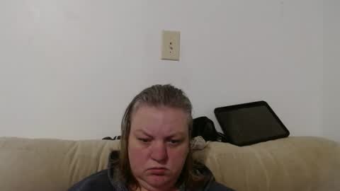 terriann111 online show from 12.01.25