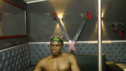 Snapshot of terry_zyzz chatting on 03.17.26 terry_zyzz online show from 03.17.26