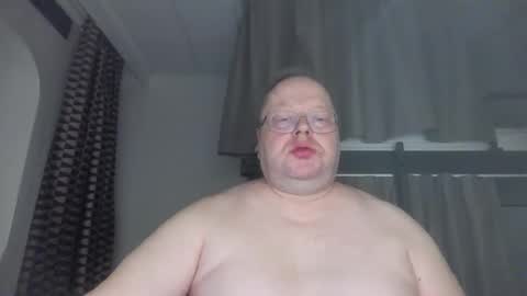 Snapshot of tervetuleksi chatting on 02.15.26 tervetuleksi online show from 02.15.26