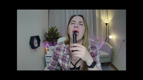 tessadaybreak online show from 05.15.26