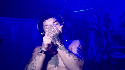 Milo online show from 01.09.25