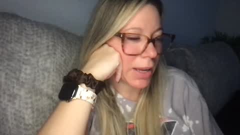 Daphne Summers online show from 11.24.25