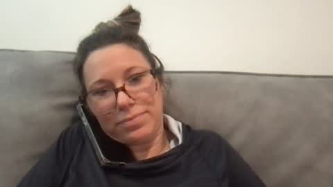 Snapshot of texas_blonde chatting on 04.30.26 Daphne Summers online show from 04.30.26