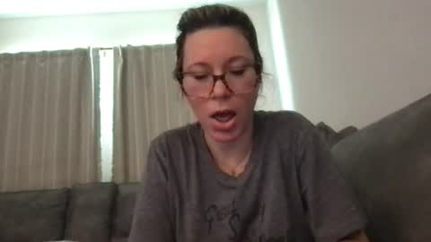 Snapshot of texas_blonde chatting on 07.06.26 Daphne Summers online show from 07.06.26