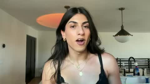 Snapshot of tgirltoesx chatting on 06.20.26 babygirlmami online show from 06.20.26