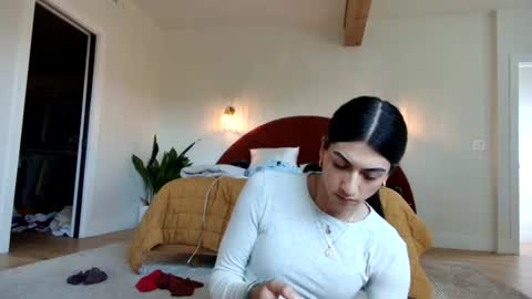 Snapshot of tgirltoesx chatting on 06.29.26 babygirlmami online show from 06.29.26