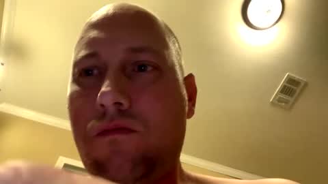 Snapshot of th372019 chatting on 02.05.25 country cock 2020 online show from 02.05.25