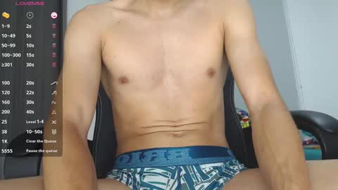 Snapshot of th_russ chatting on 03.07.25 INSTAGRAM Th1rss online show from 03.07.25