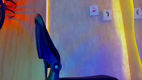 thaddeus king online show from 02.11.25