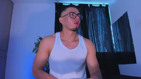 Snapshot of thadeo_king chatting on 06.07.26 thadeo_king online show from 06.07.26