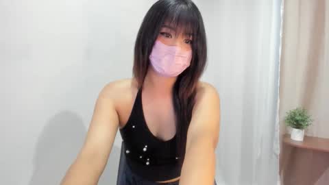 Snapshot of thaidancer chatting on 05.12.26 CJ online show from 05.12.26