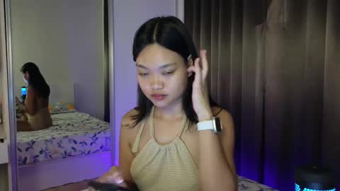 Snapshot of thailand4you chatting on 02.19.25 AbbieThai  online show from 02.19.25