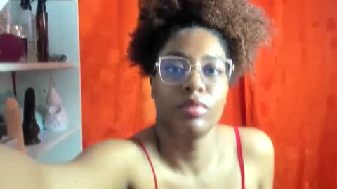 Snapshot of thaimy_ chatting on 05.20.26 thaimy_ online show from 05.20.26