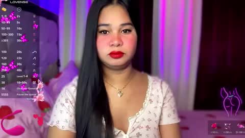 Snapshot of thalia_houston69 chatting on 09.16.25 Ms. Thalia online show from 09.16.25