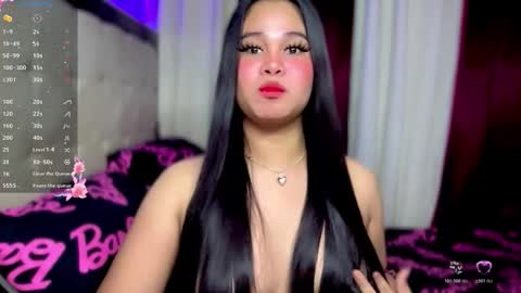 Snapshot of thalia_houston69 chatting on 10.22.25 Ms. Thalia online show from 10.22.25
