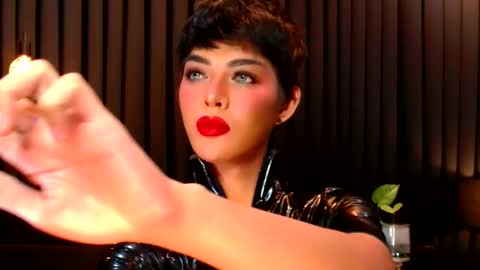 Snapshot of thalia_saint chatting on 01.30.25 Thalia Saint online show from 01.30.25