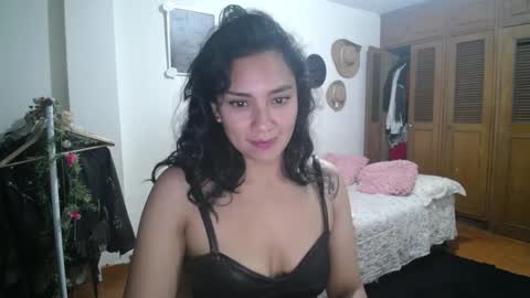    online show from 03.02.25