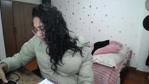    online show from 12.22.25