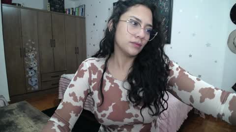    online show from 04.04.26