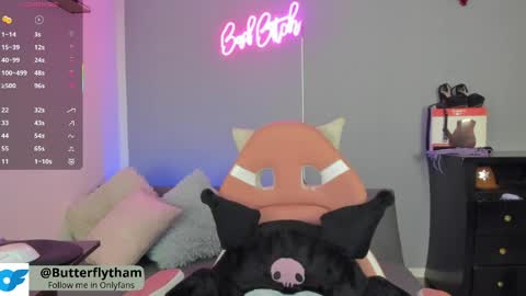 Snapshot of thamara_cooper_ chatting on 04.29.26 thamara_cooper_ online show from 04.29.26