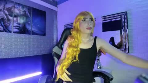 thamara_roberts online show from 04.18.26