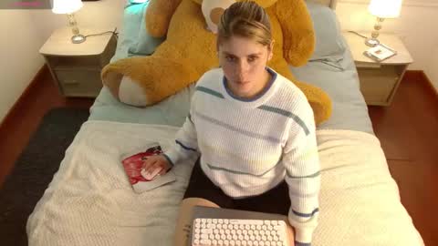   online show from 01.08.25