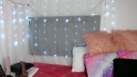 Snapshot of thamarar chatting on 04.10.26 Thamara online show from 04.10.26