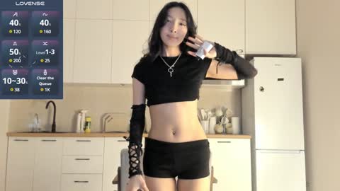 Snapshot of thanos_world1321002 chatting on 01.23.25 thanos_world1321002 online show from 01.23.25