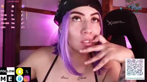 Atihana Gil online show from 11.25.25