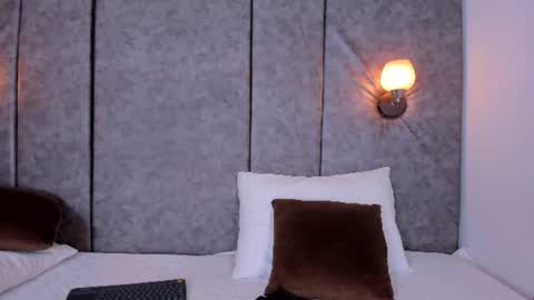 thara webstter online show from 07.25.26