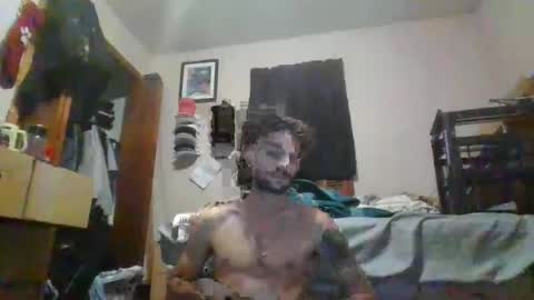 Snapshot of thatguypal879661 chatting on 06.06.26 thatguypal online show from 06.06.26