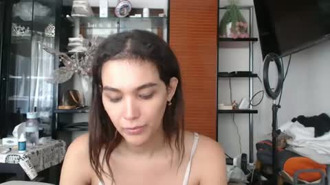 Snapshot of thayanizreal chatting on 07.04.26 thayanizreal online show from 07.04.26