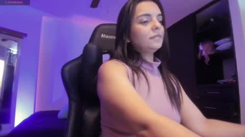 Paola online show from 03.03.25