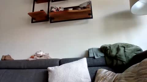 Dennis online show from 05.04.26