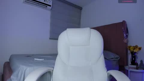 Snapshot of the__power__girls chatting on 02.10.25 nina mirley online show from 02.10.25