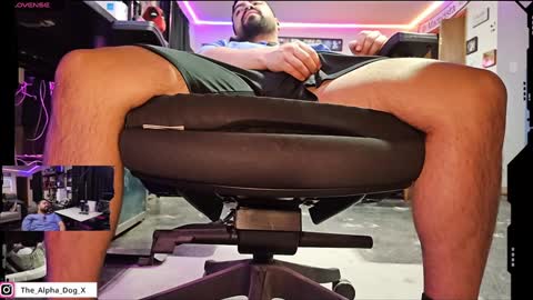 Snapshot of the_alpha_dog_xxx chatting on 01.23.25 the_alpha_dog_xxx online show from 01.23.25