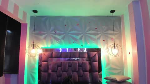 i am Cat  online show from 01.03.25