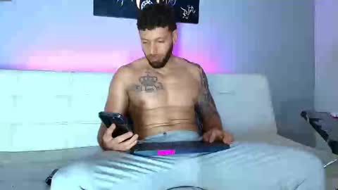 SCOTT  THEO  KAMERON  GENDERSON online show from 03.06.25