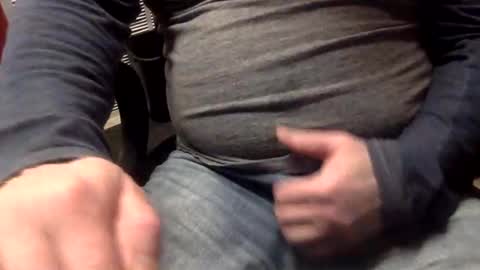 Snapshot of the_johnny_bravo chatting on 02.12.25 BarryMcCockiner online show from 02.12.25