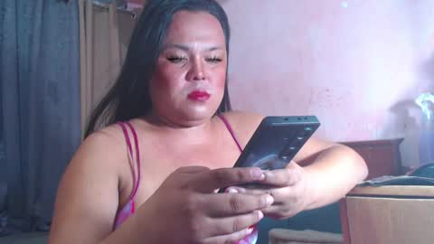 Snapshot of the_ladyboy_nextdoor69 chatting on 05.19.26 the_ladyboy_nextdoor69 online show from 05.19.26