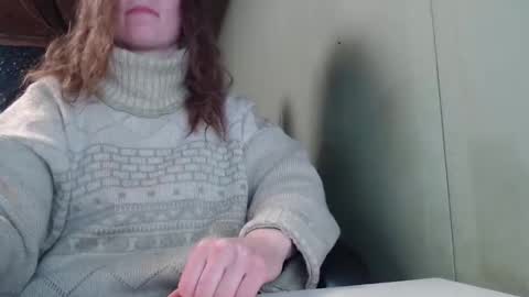 Snapshot of the_prettywondder chatting on 03.11.25 Ekye online show from 03.11.25