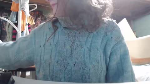 Snapshot of the_prettywondder chatting on 11.09.25 Ekye online show from 11.09.25