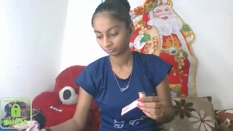 Snapshot of the_right_girl chatting on 12.31.24 Suzan Sexy online show from 12.31.24