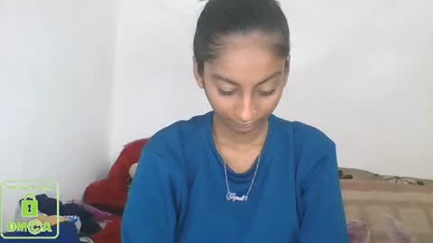 Snapshot of the_right_girl chatting on 01.26.25 Suzan Sexy online show from 01.26.25