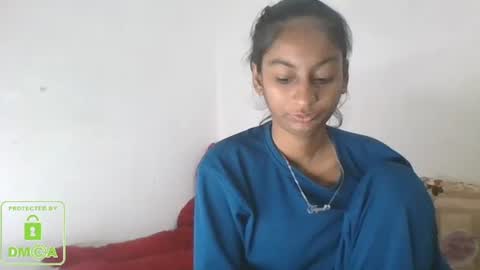 Snapshot of the_right_girl chatting on 02.03.25 Suzan Sexy online show from 02.03.25