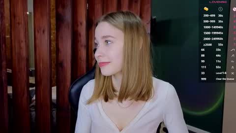 Snapshot of the_vickky chatting on 02.20.26 Vicky online show from 02.20.26