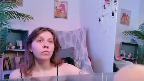 The Rosemarie I Wed FriSun 1 AM  9 AM EDT online show from 07.05.26