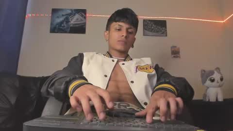 Snapshot of the_weed_guys chatting on 12.11.24 Danny online show from 12.11.24