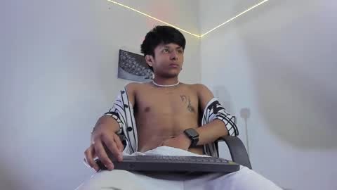 Snapshot of the_weed_guys chatting on 01.22.25 Danny online show from 01.22.25